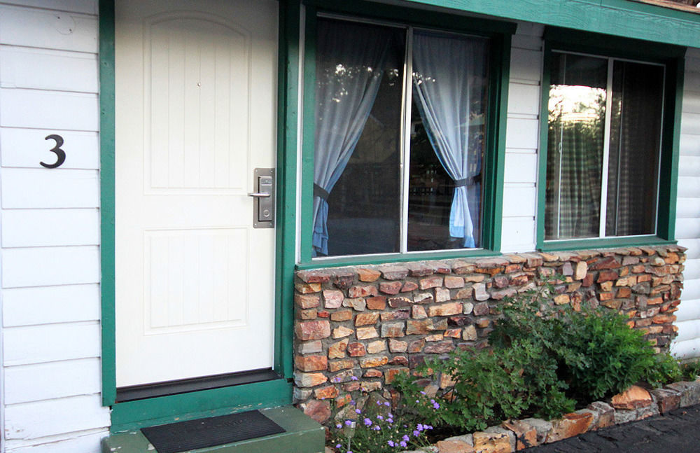 Hillcrest Suites & Cabins Big Bear Lake Exterior photo