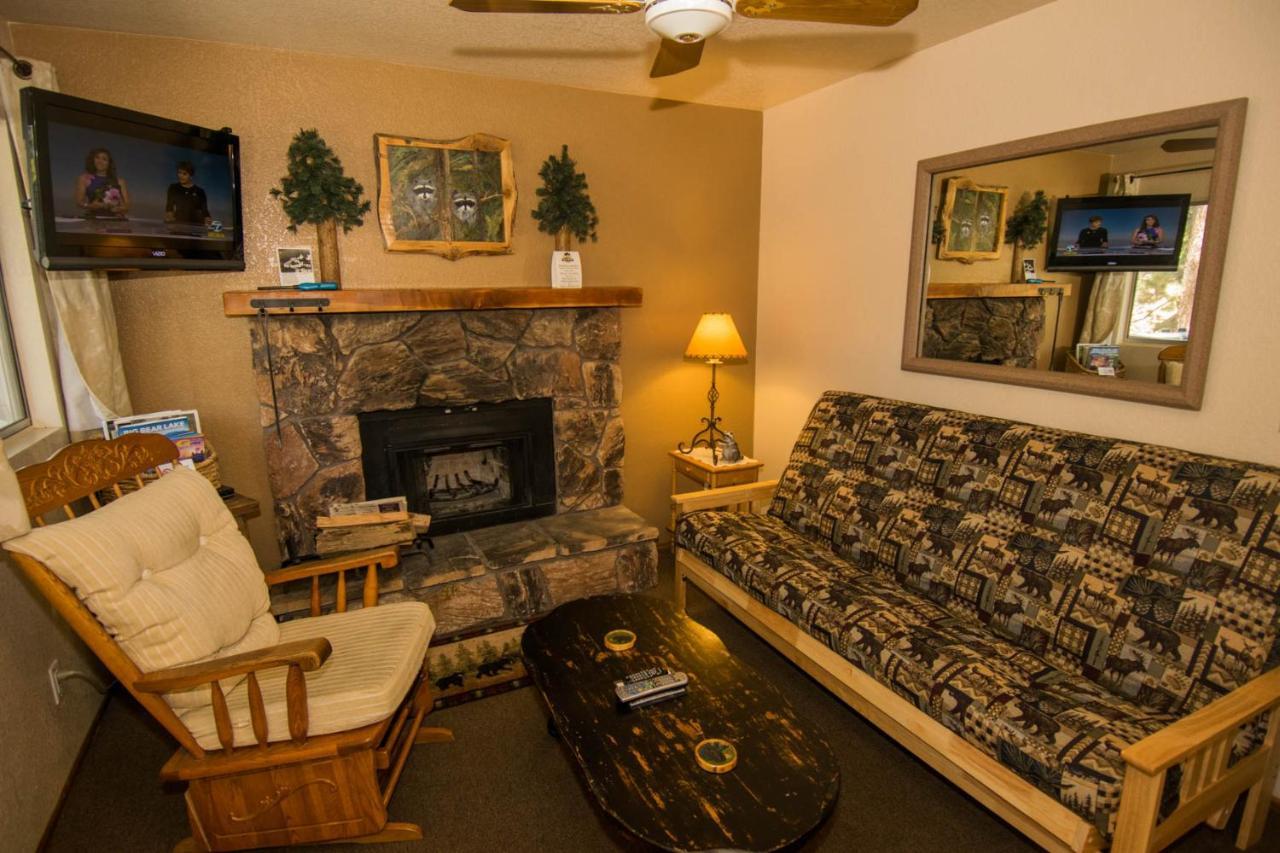 Hillcrest Suites & Cabins Big Bear Lake Exterior photo