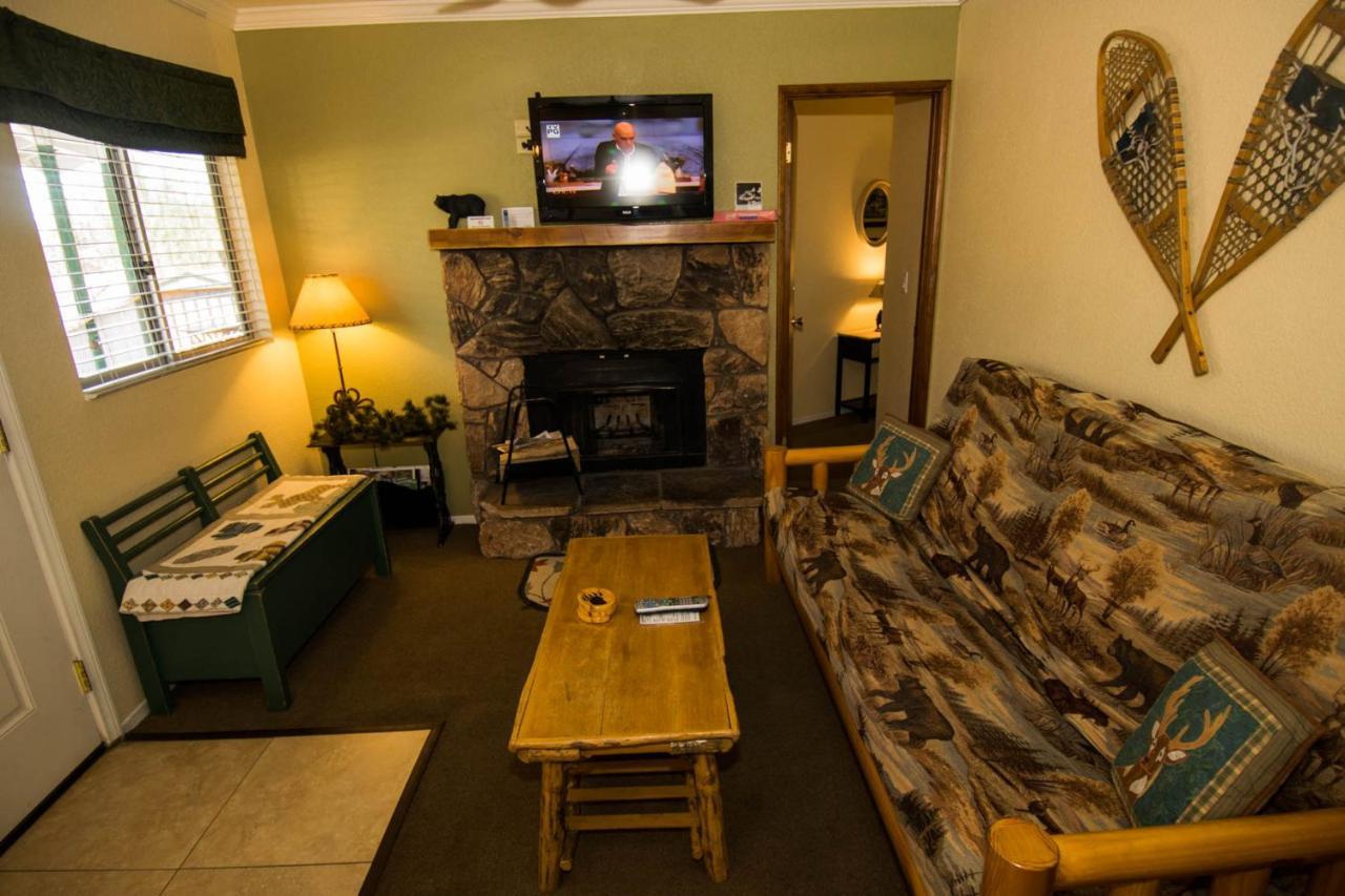 Hillcrest Suites & Cabins Big Bear Lake Exterior photo